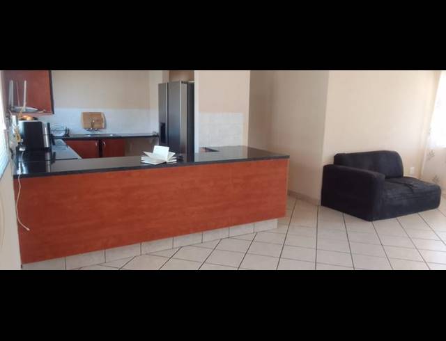 3 BEDROOM APARTMENT FOR SALE IN COUNTRY VIEW